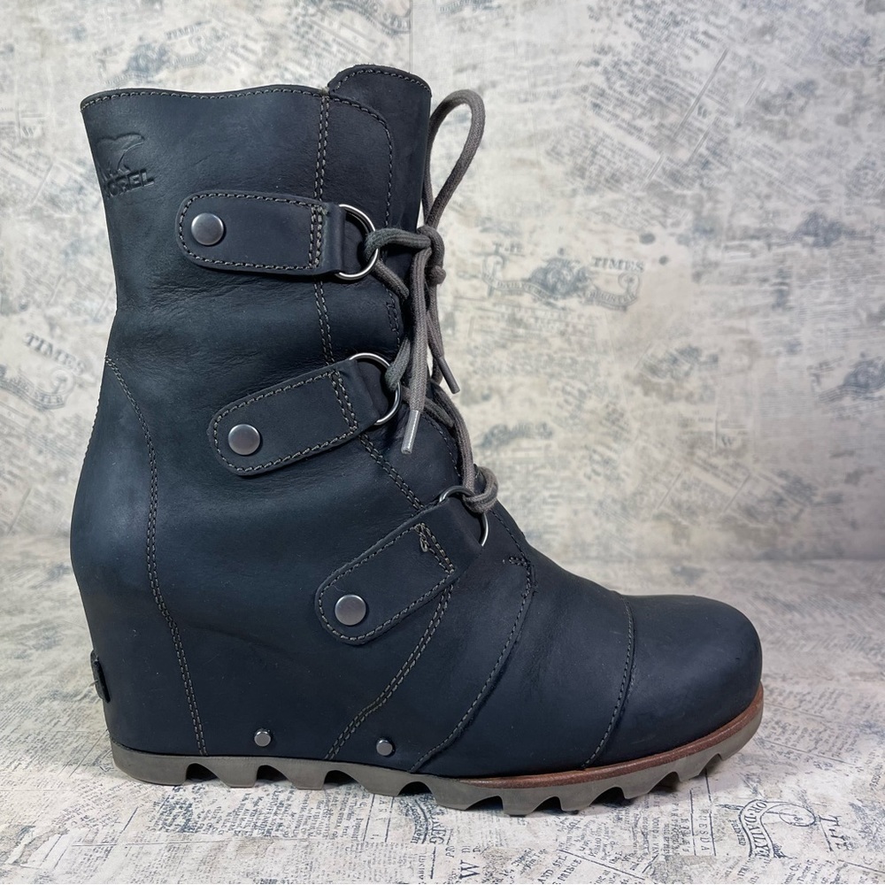 Sorel Joan of Arctic Wedge Mid Waterproof Leather Lace-Up Booties Women's Size 8